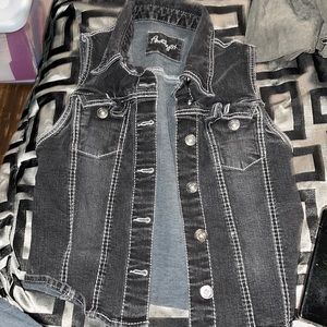 Dark blue/ black Jean vest